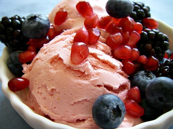 pom-frozen-yogurt